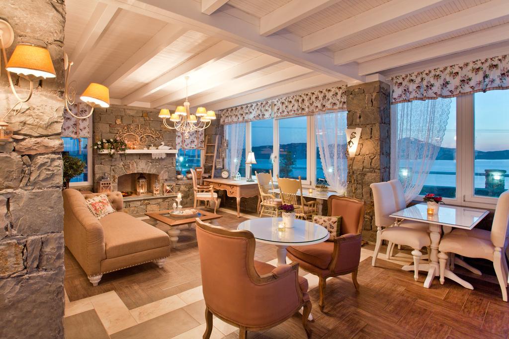 Miland Suites Adamantas  Luaran gambar